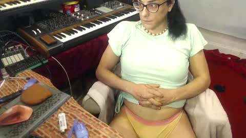 Snapshot of amyattack chatting on 09/13/25, 09:20 Trashely Gimpson online show from 09/13/25, 09:20