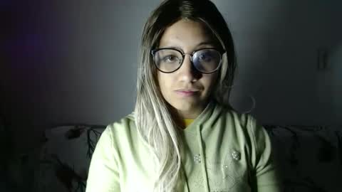 amycosplay99 online show from 01/01/25, 11:05