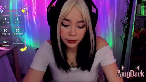 Snapshot of amydark chatting on 10/05/25, 12:36 Amy online show from 10/05/25, 12:36