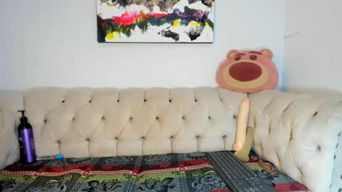 Amy Kamila online show from 01/12/25, 02:56