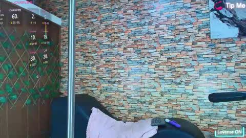 Amy online show from 11/27/25, 10:01