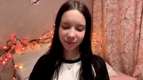 Milou online show from 11/13/25, 03:00