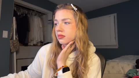 Amy online show from 11/12/25, 07:09