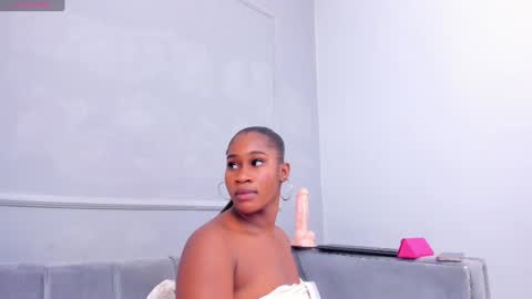 Snapshot of amykord chatting on 02/04/25, 11:27 Amykord online show from 02/04/25, 11:27