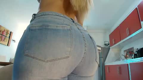 Nataly independent model online show from 04/21/26, 04:01