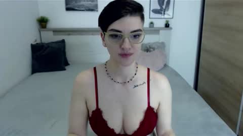 Hi there guys  My pleasure in your hands  pvt is open online show from 04/03/26, 08:18
