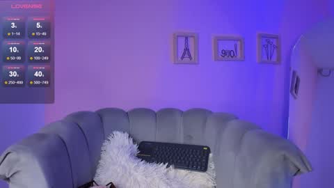 Amy ... Nice to meet u   thumb up me please its important online show from 02/01/25, 01:23