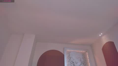 Snapshot of amyrosse_x chatting on 06/08/26, 01:28 AMY R online show from 06/08/26, 01:28