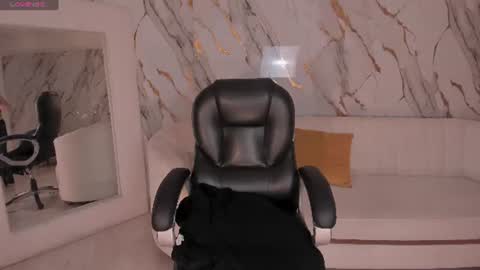 AMY R  online show from 07/10/26, 02:27