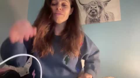 Snapshot of amysmilez chatting on 12/10/24, 03:22 Amy Smilez online show from 12/10/24, 03:22