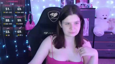 Snapshot of amyvibes chatting on 09/13/25, 08:19 amyvibes online show from 09/13/25, 08:19