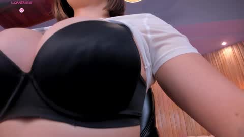 AMY WALKER online show from 03/02/25, 01:16