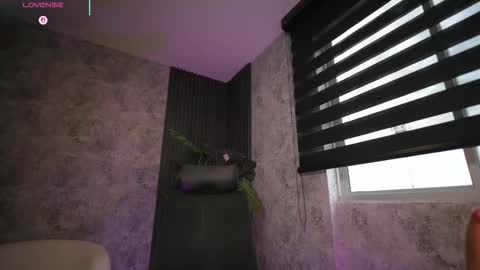 AMY WALKER online show from 02/21/26, 09:16