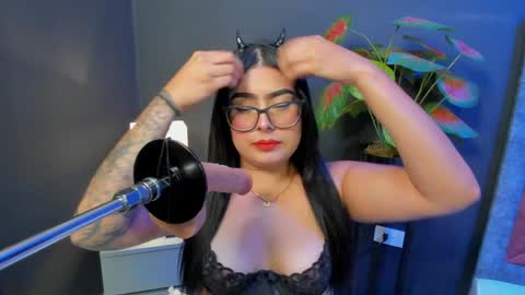 amywhitte_ online show from 04/12/26, 03:44