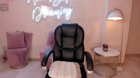    online show from 01/24/25, 04:37