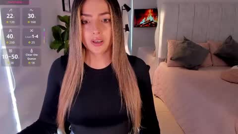    online show from 06/05/26, 07:19