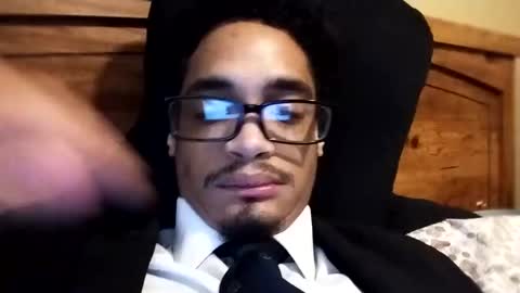 an377432 online show from 03/09/25, 07:48