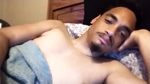 an377432 online show from 11/01/25, 01:40