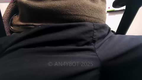 Snapshot of an4y8ot chatting on 02/03/25, 09:19 A online show from 02/03/25, 09:19