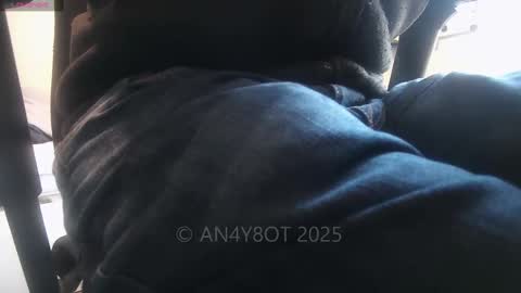 Snapshot of an4y8ot chatting on 02/06/25, 09:32 A online show from 02/06/25, 09:32