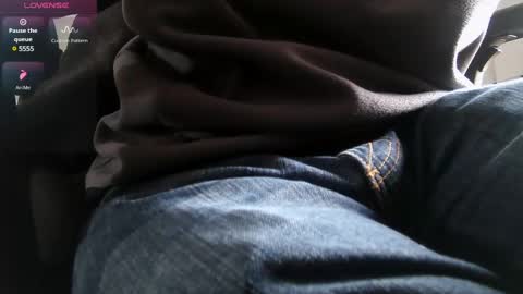 Snapshot of an4y8ot chatting on 03/03/25, 09:33 A online show from 03/03/25, 09:33