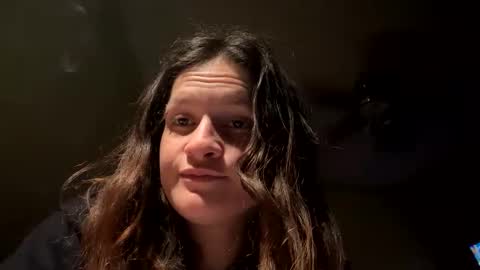 Snapshot of an_e333 chatting on 10/06/25, 08:12 an_e333 online show from 10/06/25, 08:12