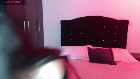 ana_arms_ online show from 03/16/26, 03:27