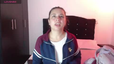 ana_arms_ online show from 04/02/26, 02:47