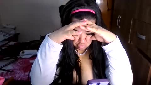 Snapshot of ana_cute_bigboobs chatting on 03/03/26, 02:39 ana_cute_bigboobs online show from 03/03/26, 02:39