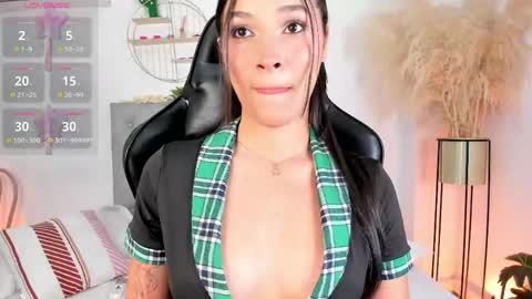 ana_grecco online show from 05/30/26, 09:23