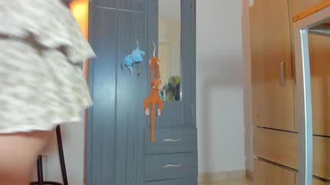 ana_jhonts online show from 12/14/25, 11:15