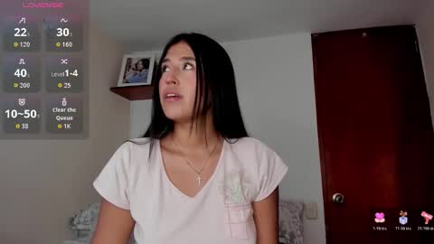 Ana online show from 12/15/25, 09:13