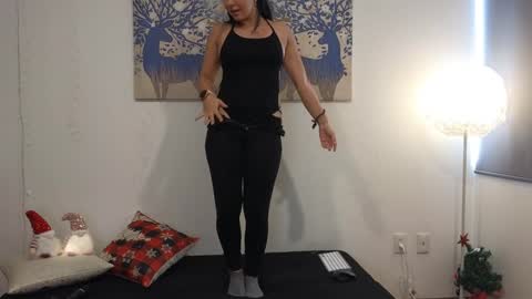 Snapshot of ana_melissa chatting on 02/01/25, 09:40 Ana Melissa online show from 02/01/25, 09:40