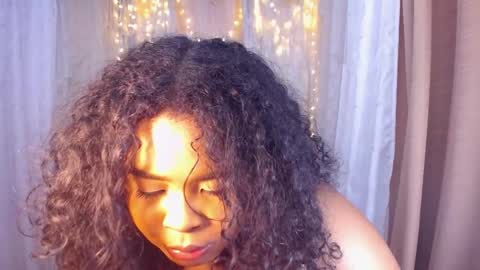Snapshot of ana_off_alana chatting on 02/15/25, 09:37 Ana online show from 02/15/25, 09:37