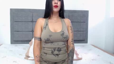 Ana Paula online show from 11/25/25, 12:38