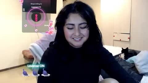 Ana Ricciardi online show from 12/17/25, 05:02