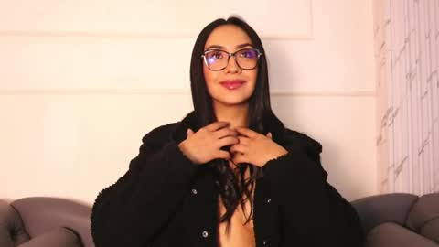   online show from 03/18/26, 08:12