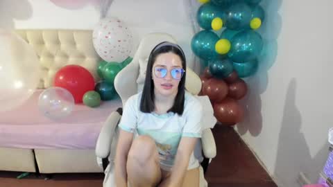 Im anna but you can call me as you want online show from 12/02/24, 08:00