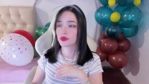 Im anna but you can call me as you want online show from 12/02/24, 11:07