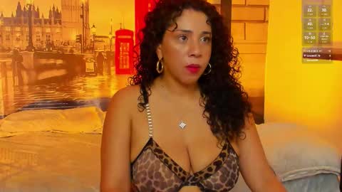 Ana My schedule 0400 - 1600 GMT -5 online show from 11/26/25, 10:16