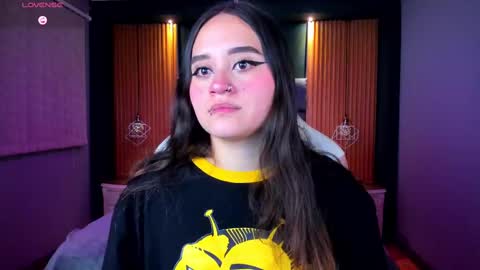 Snapshot of ana_taylor2 chatting on 09/10/25, 08:42 Ana online show from 09/10/25, 08:42