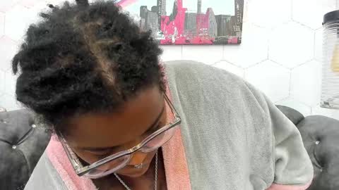 Snapshot of anaa_fuentes chatting on 01/30/25, 02:36 ANNA FUENTES online show from 01/30/25, 02:36