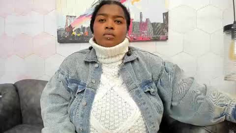 Snapshot of anaa_fuentes chatting on 02/27/25, 11:31 ANNA FUENTES online show from 02/27/25, 11:31