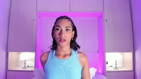 Snapshot of anaacollins_ chatting on 05/21/26, 12:01 anaacollins_ online show from 05/21/26, 12:01