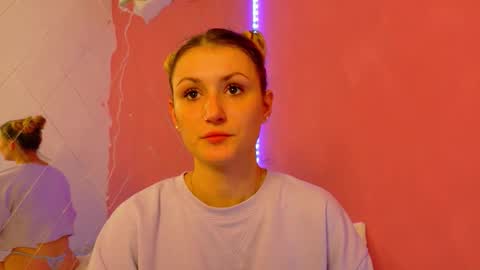 anaayss online show from 10/23/25, 05:07