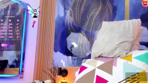 anabacker01 online show from 11/18/25, 07:18