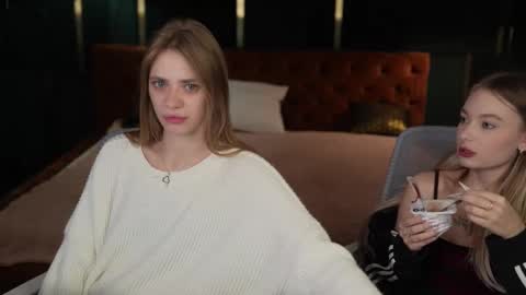 Sweet girls online show from 09/16/25, 06:58