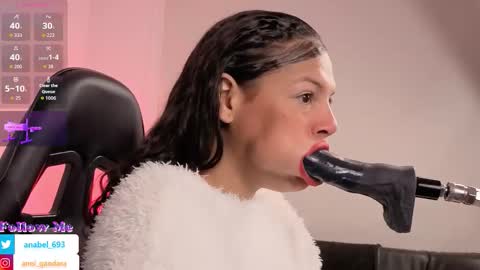 anabel alice gandara  online show from 12/05/25, 11:08