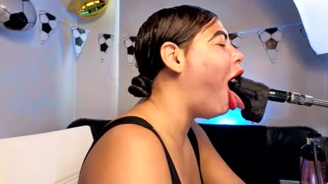 Anabel Alice Gandara online show from 07/12/26, 01:13