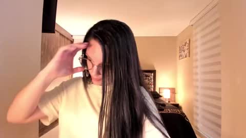 Anabel online show from 03/05/25, 10:32